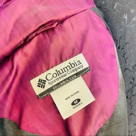 Columbia Down Filled Hooded Faux Fur Winter Jacket - Picture 11 of 14